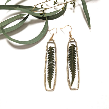 Elegant fern earrings