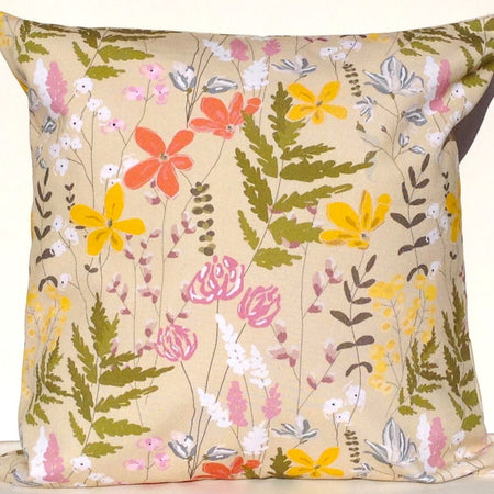 Beige Floral Cushion Cover - Country Farmhouse decor 45x45cm