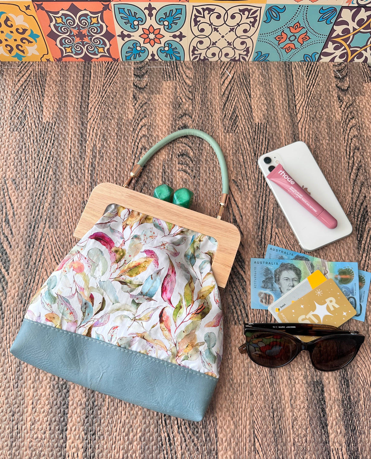 Kiss Lock Clutch with Vinyl Handle