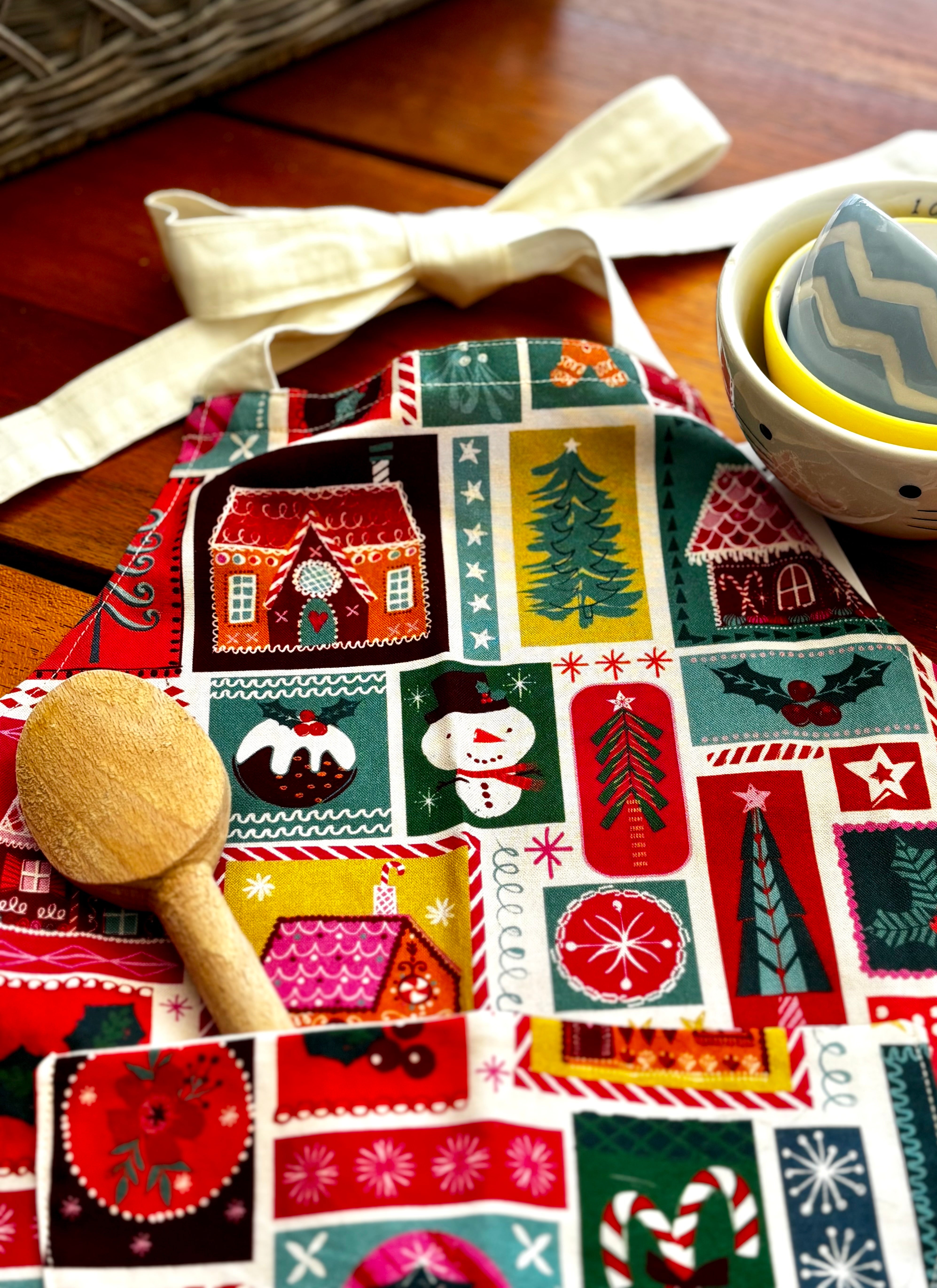 Christmas Apron for the little chef's