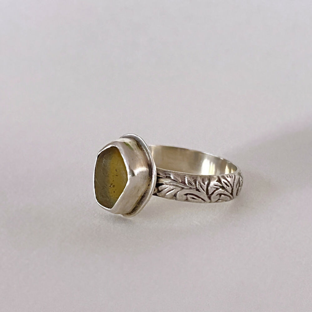 Ring - Sea Glass Sterling Silver Bezel Set Yellow L