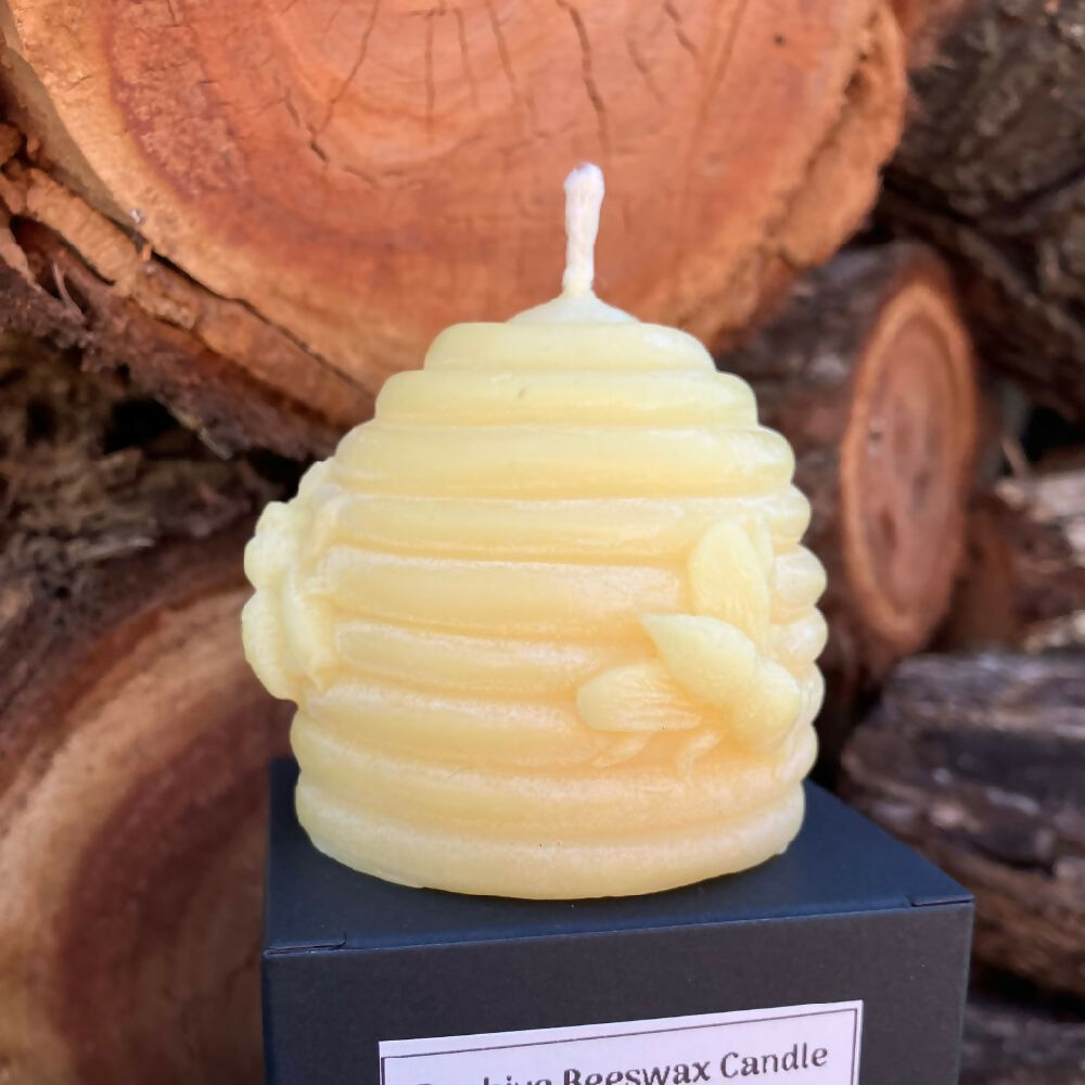 Large beehive candle 2
