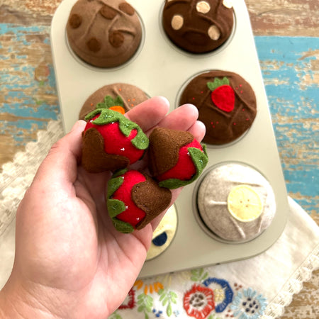 Set of 3, chocolate strawberries, felt play food