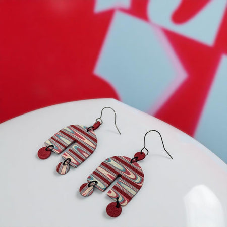 Retro Waves Arches earrings: retro curve appeal