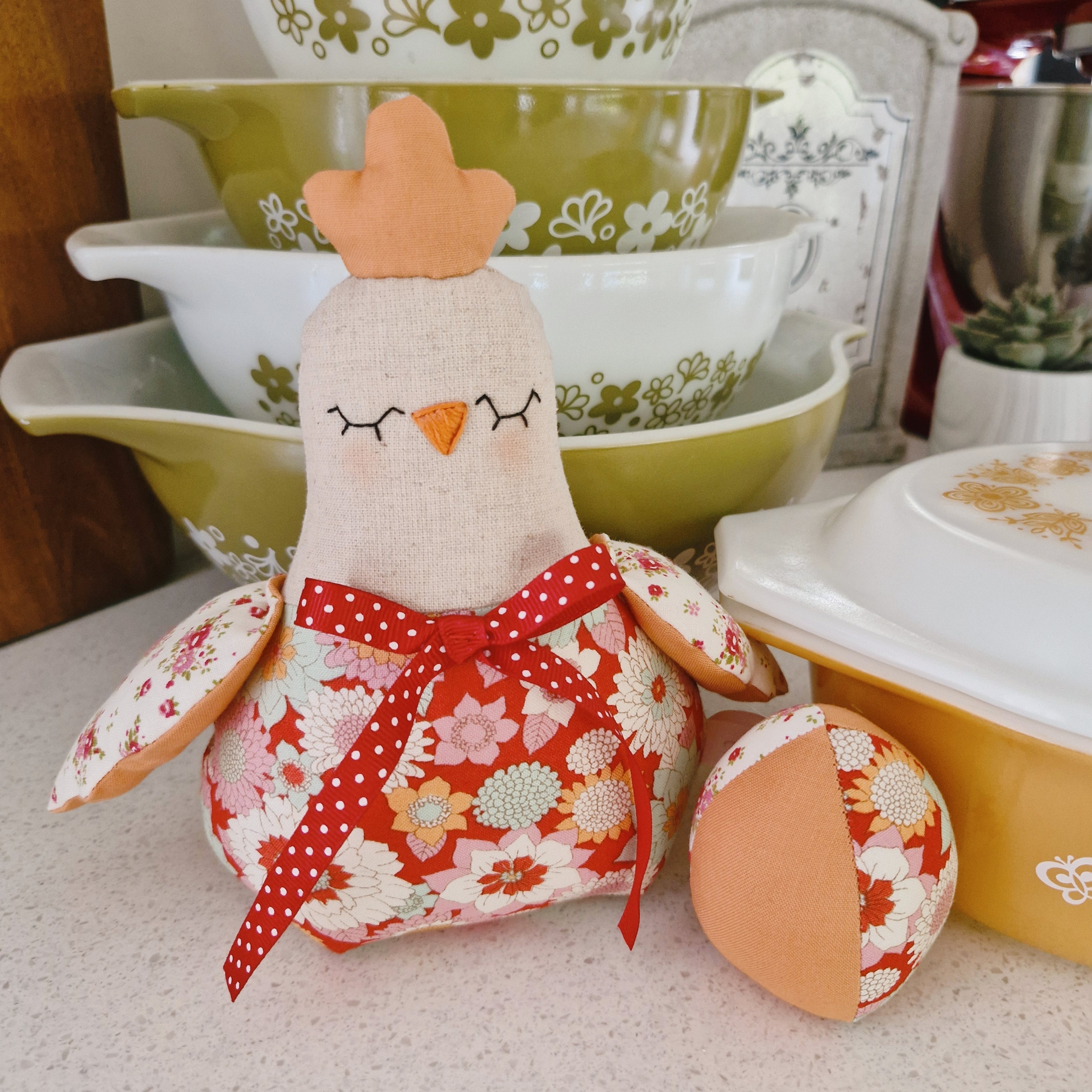 Henrietta Hen - Boogie Flower Red
