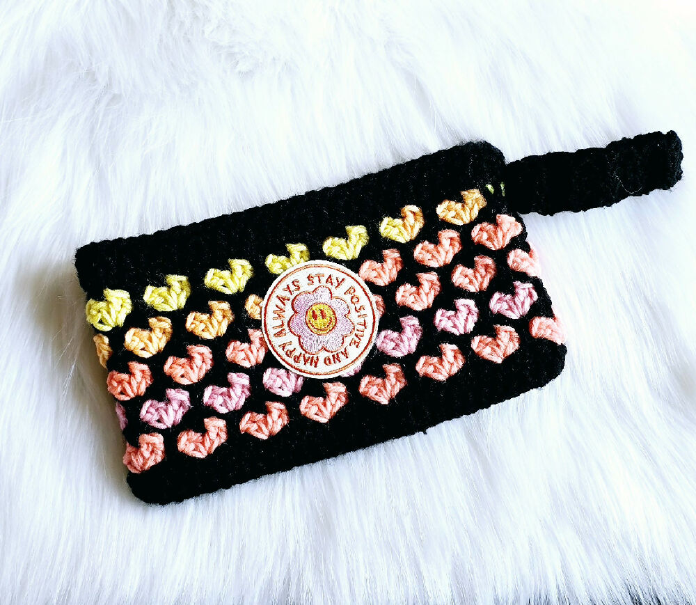 Oh My Heart Crochet Zip Pouch