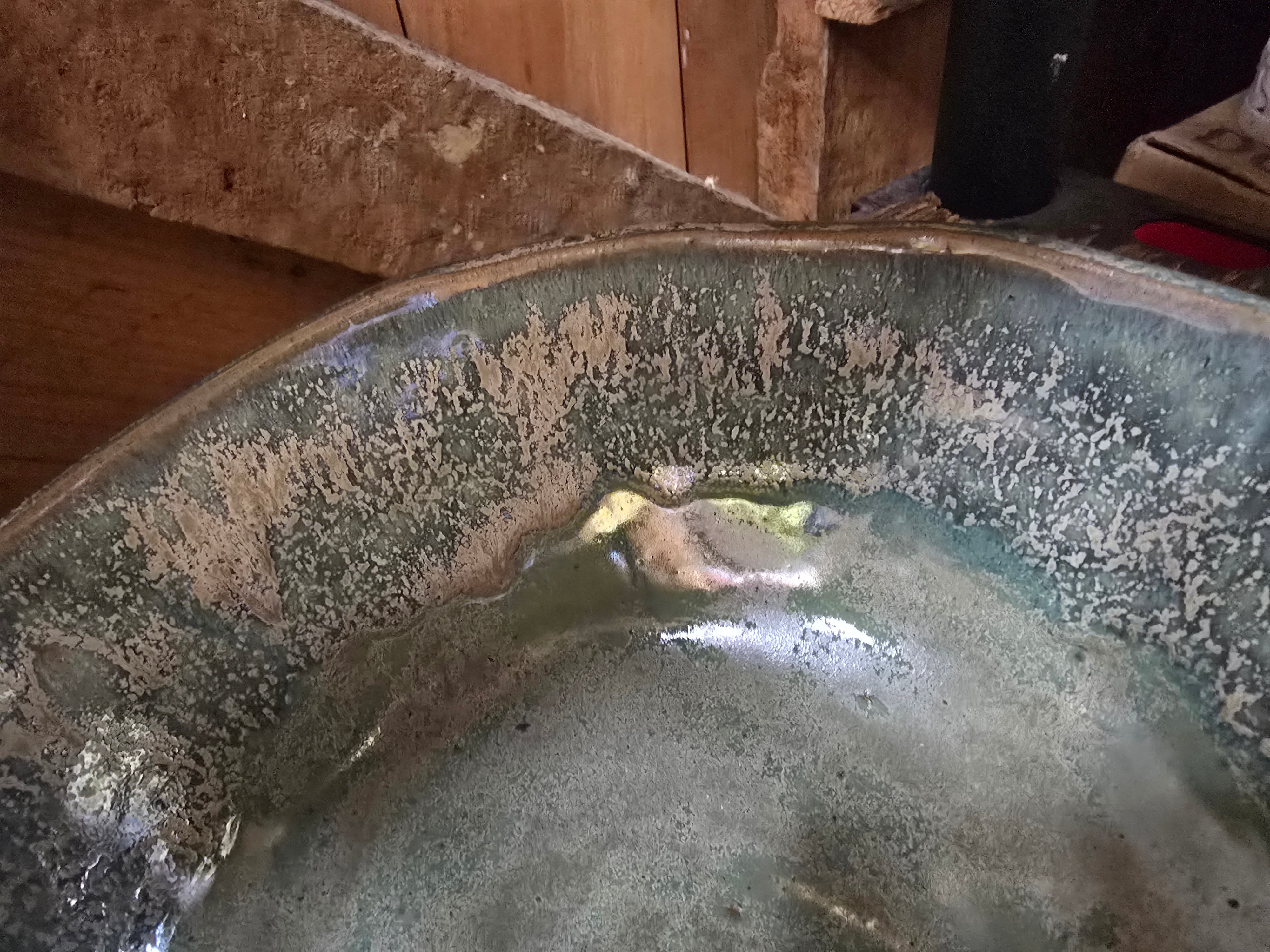 Salad bowl in gorgeous turquoise