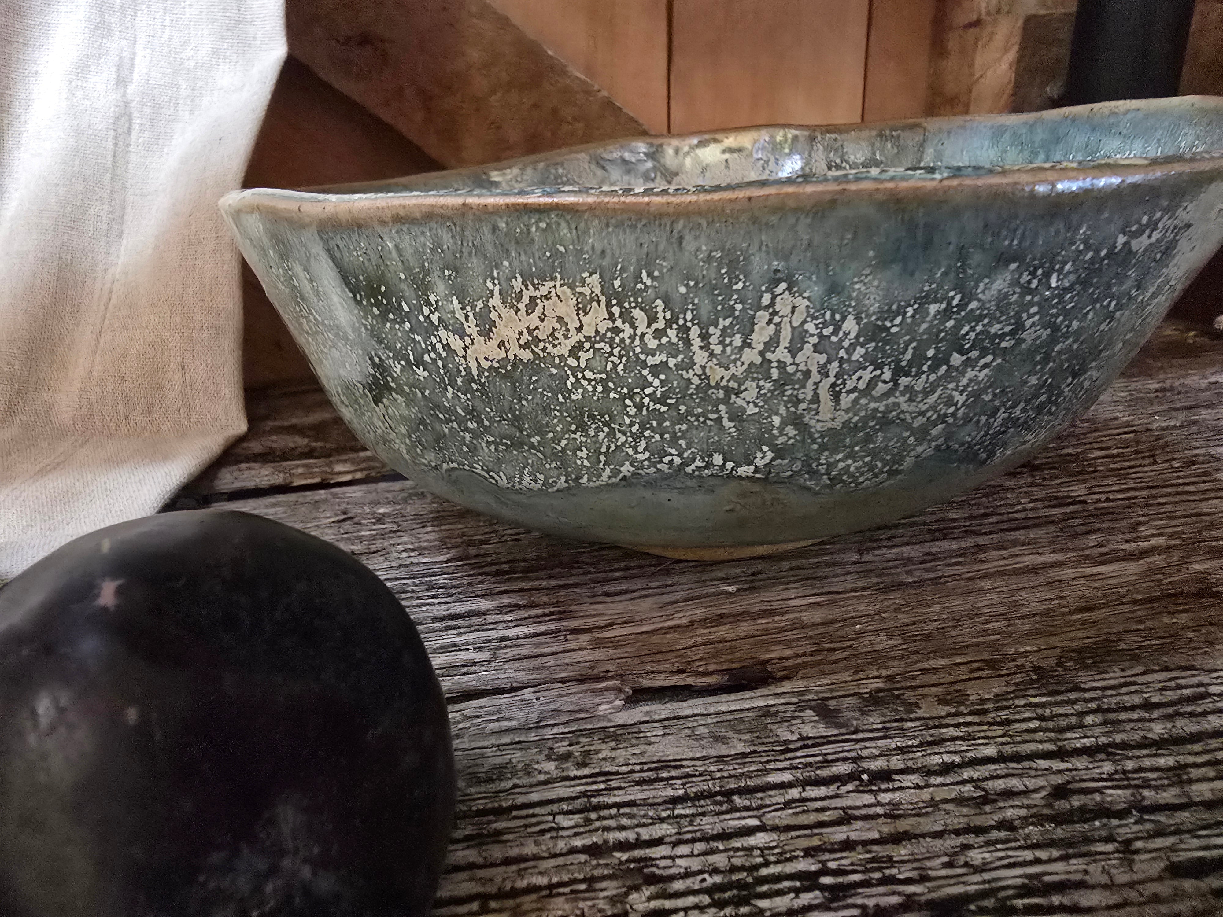 Salad bowl in gorgeous turquoise