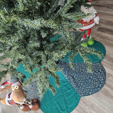 Christmas Tree Skirt - Green Sparkle