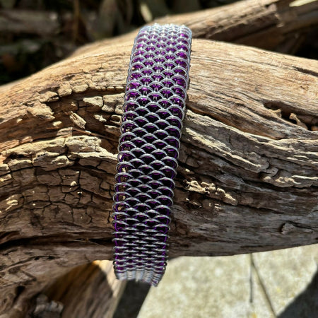 Chainmaille Dragonscale Bracelet in Fuschia