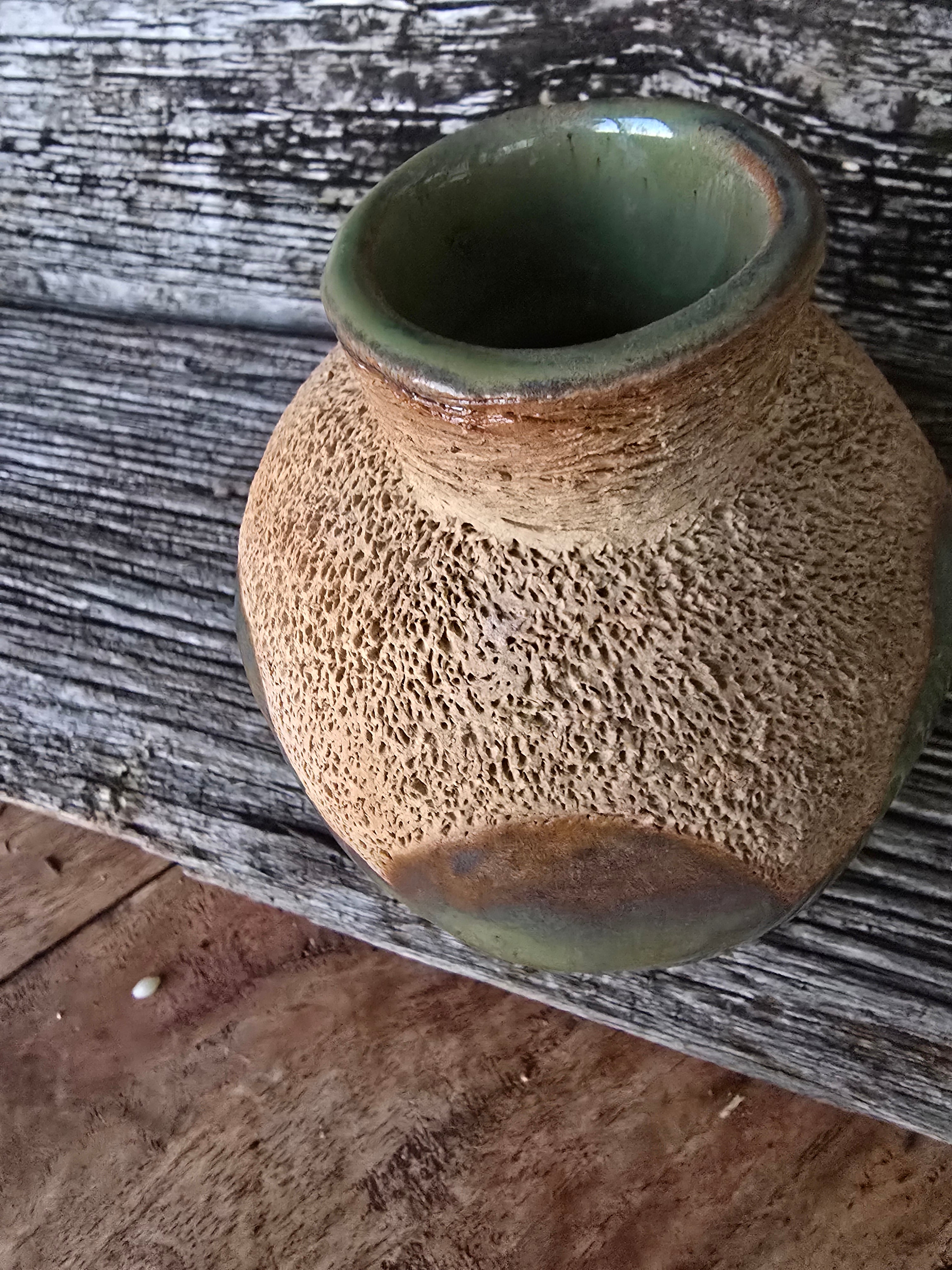 Rockpool series vase