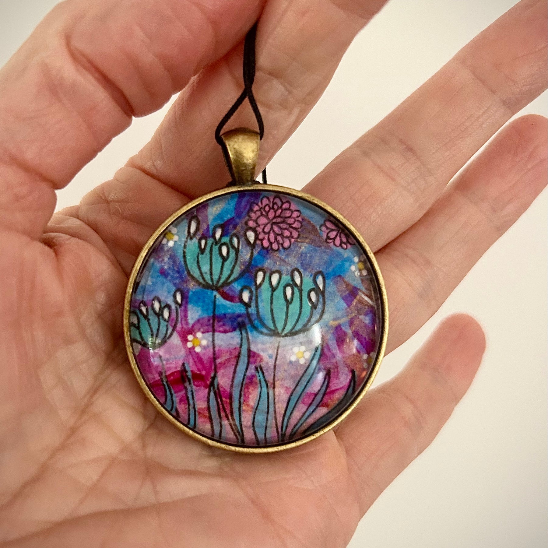 Hand-painted necklace : Sea Glass Garden