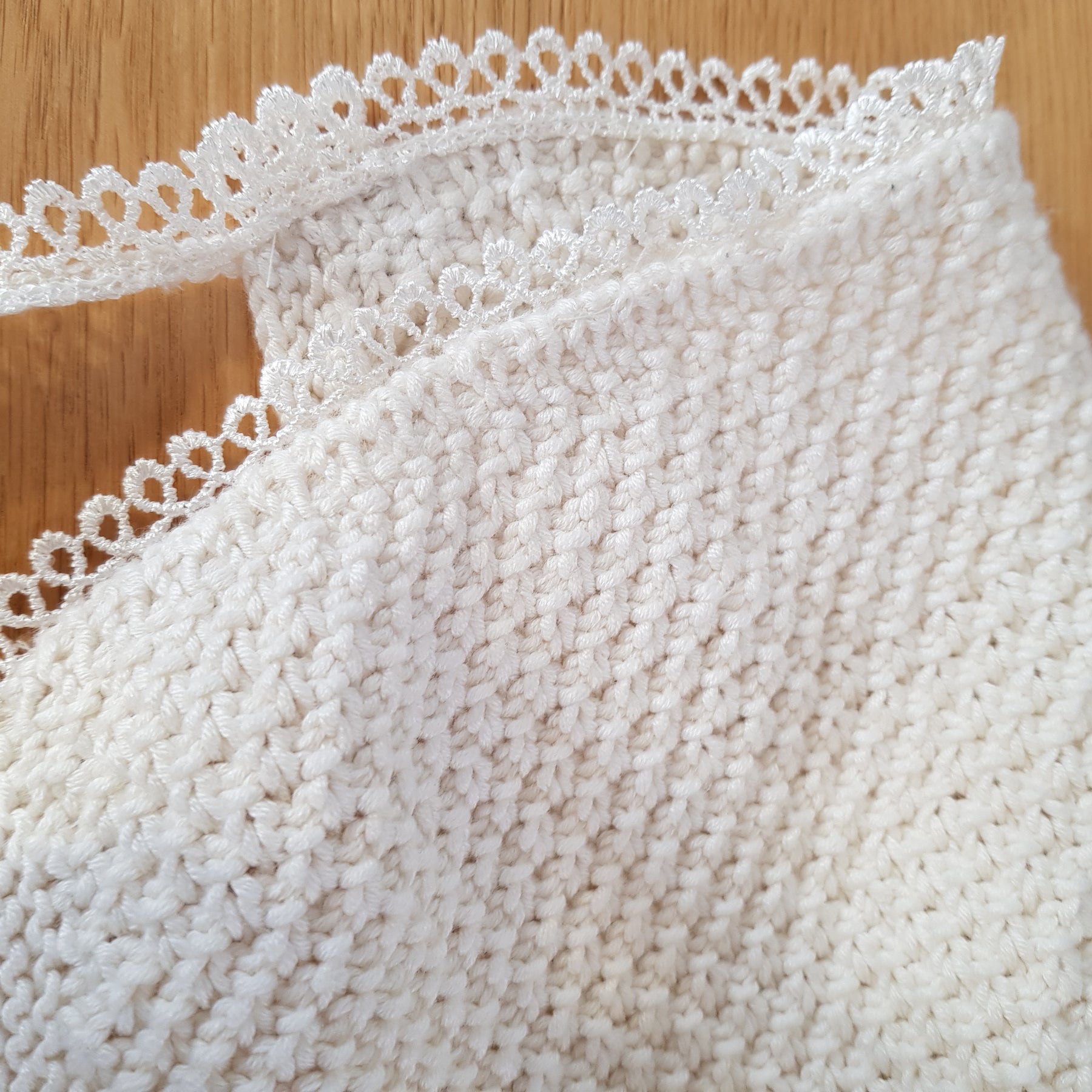 Baby Bonnet Handknitted in soft bamboo-cotton yarn for sensitive skin
