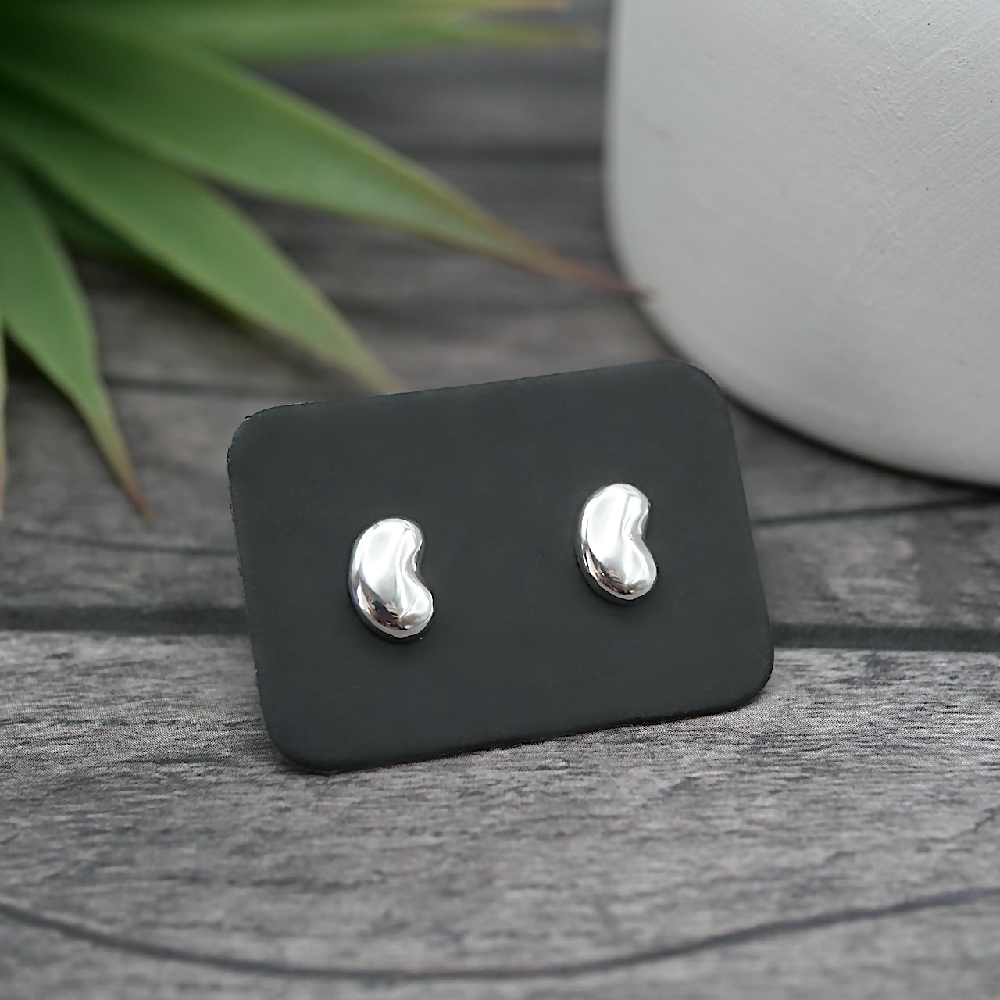 bean studs sterling silver black card sml