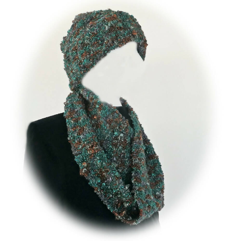 Special: Boucle beanie and infinity scarf - slouchy, adult. FREE POST