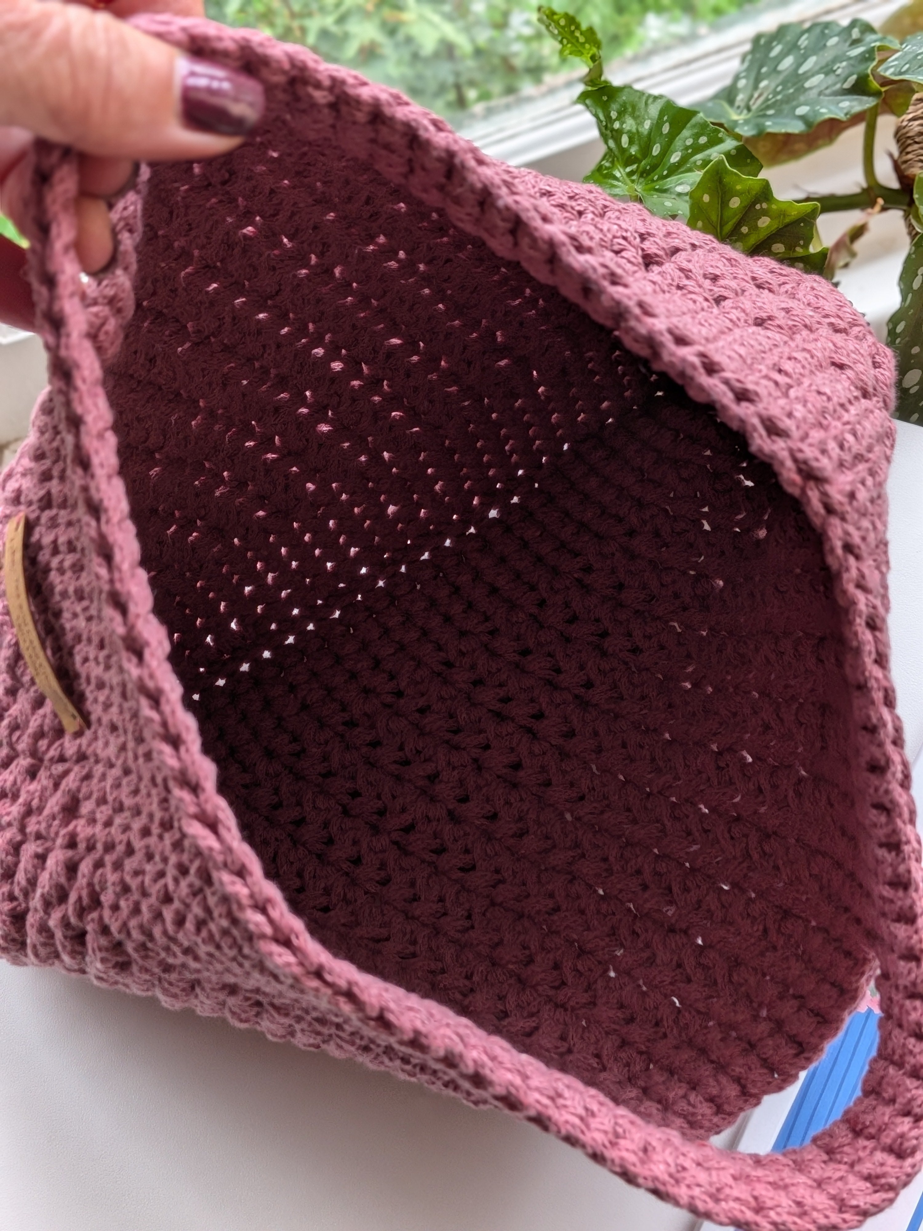 The Yarra Bag, Handmade Crochet Everyday Handbag in Dusty Pink