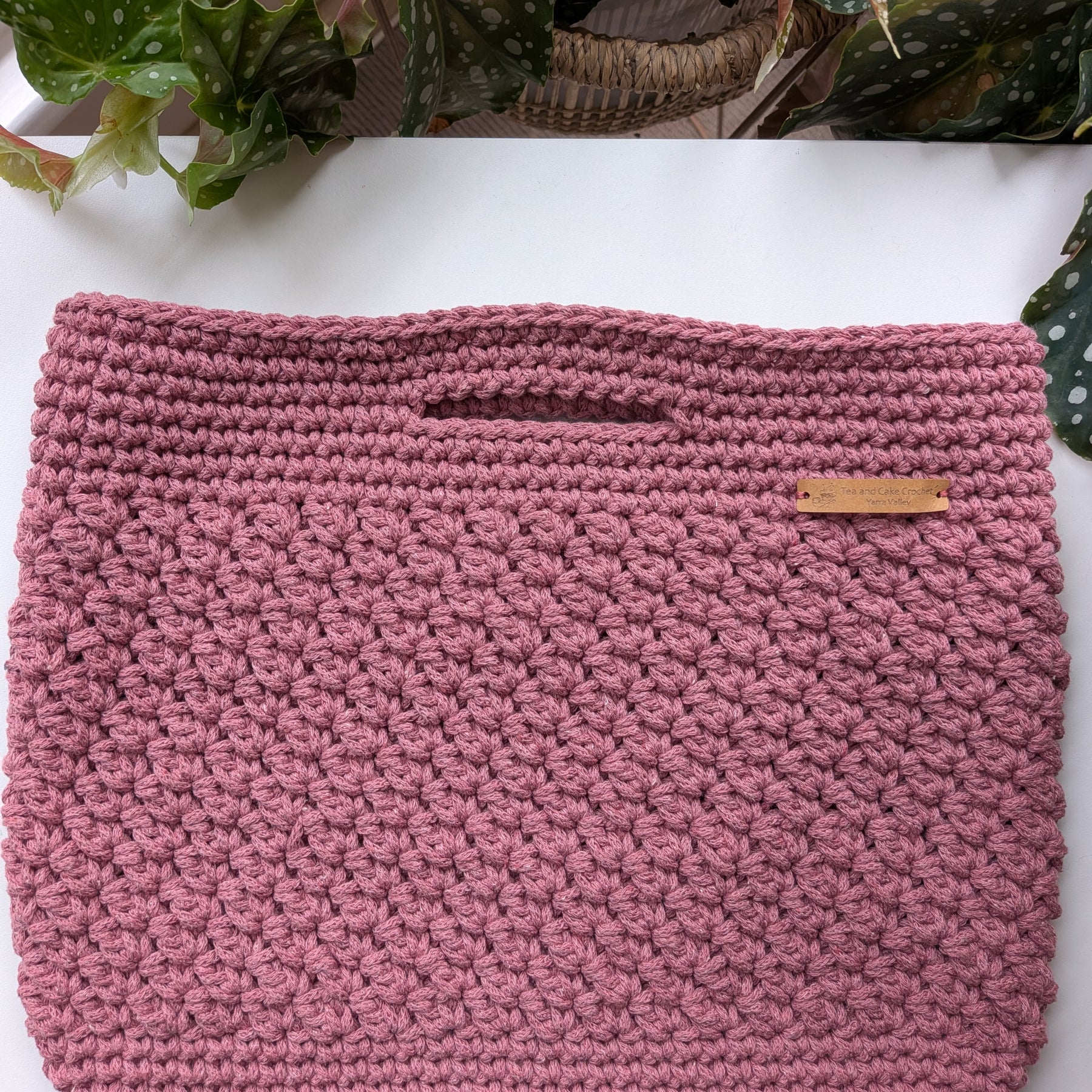 The Yarra Bag, Handmade Crochet Everyday Handbag in Dusty Pink
