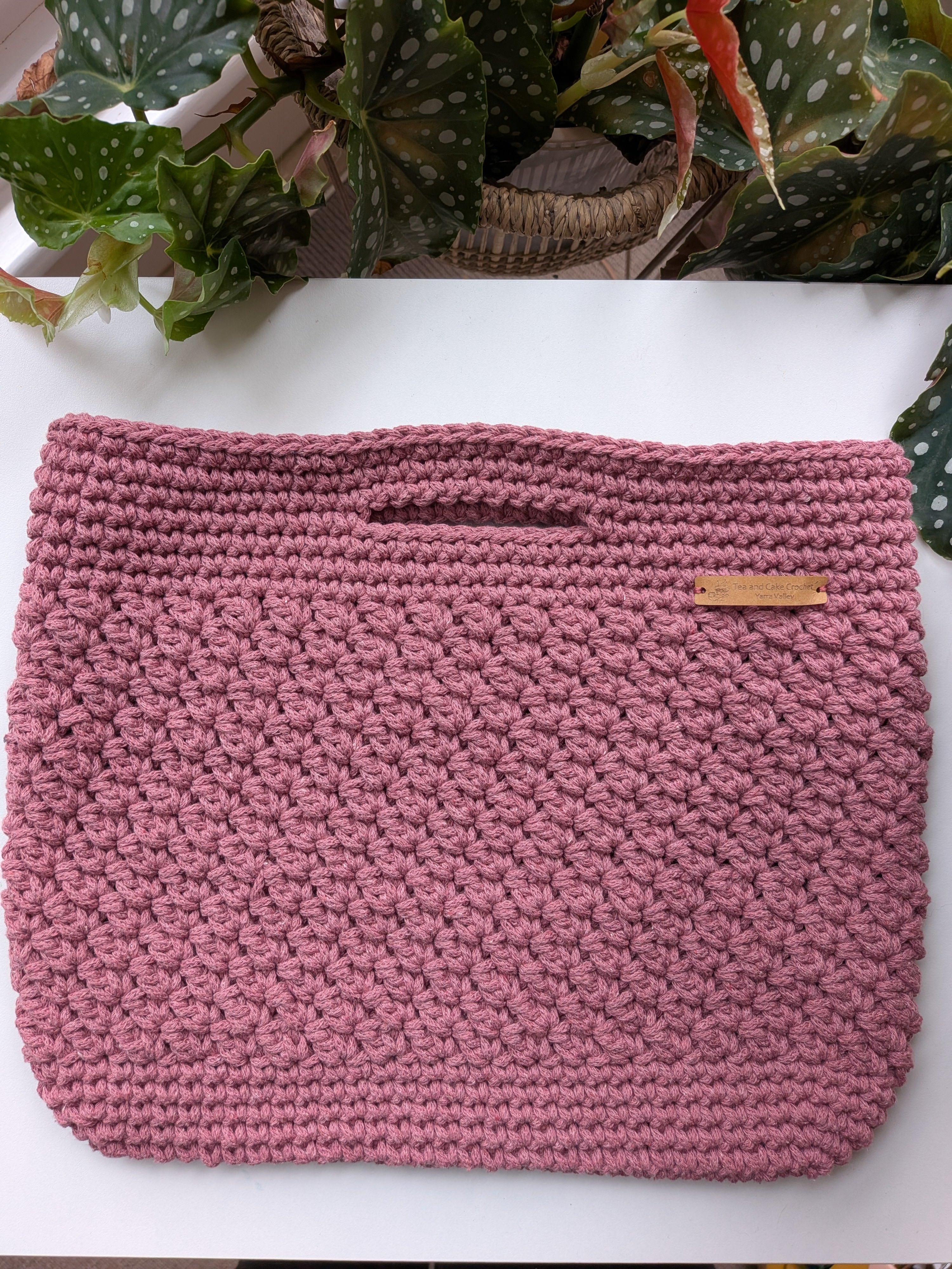 The Yarra Bag, Handmade Crochet Everyday Handbag in Dusty Pink