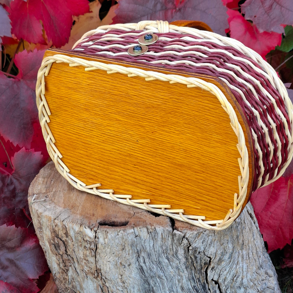 Small rectangular brown and natural basket.