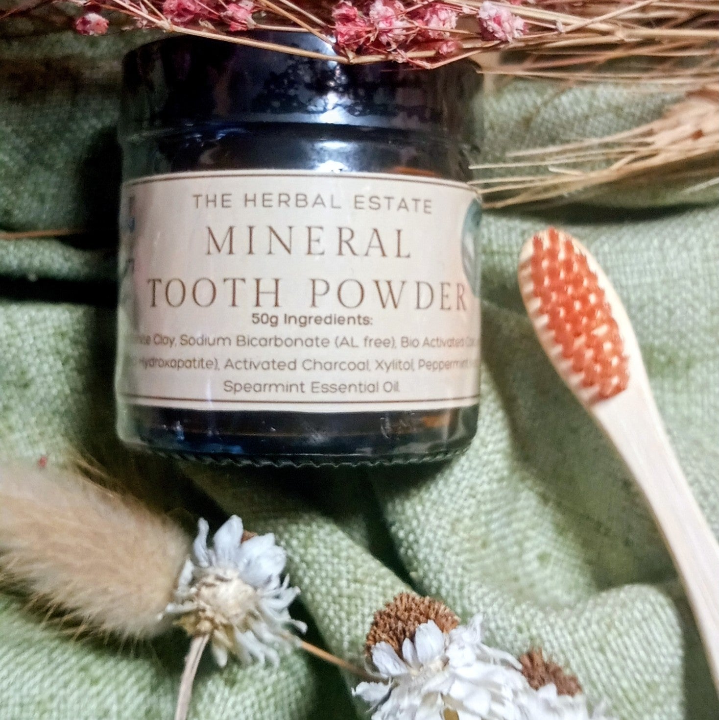 Mineral Tooth Powder. Fluoride free. Formulated with Hydroxyapatite and natural minerals. 50g or 100g.