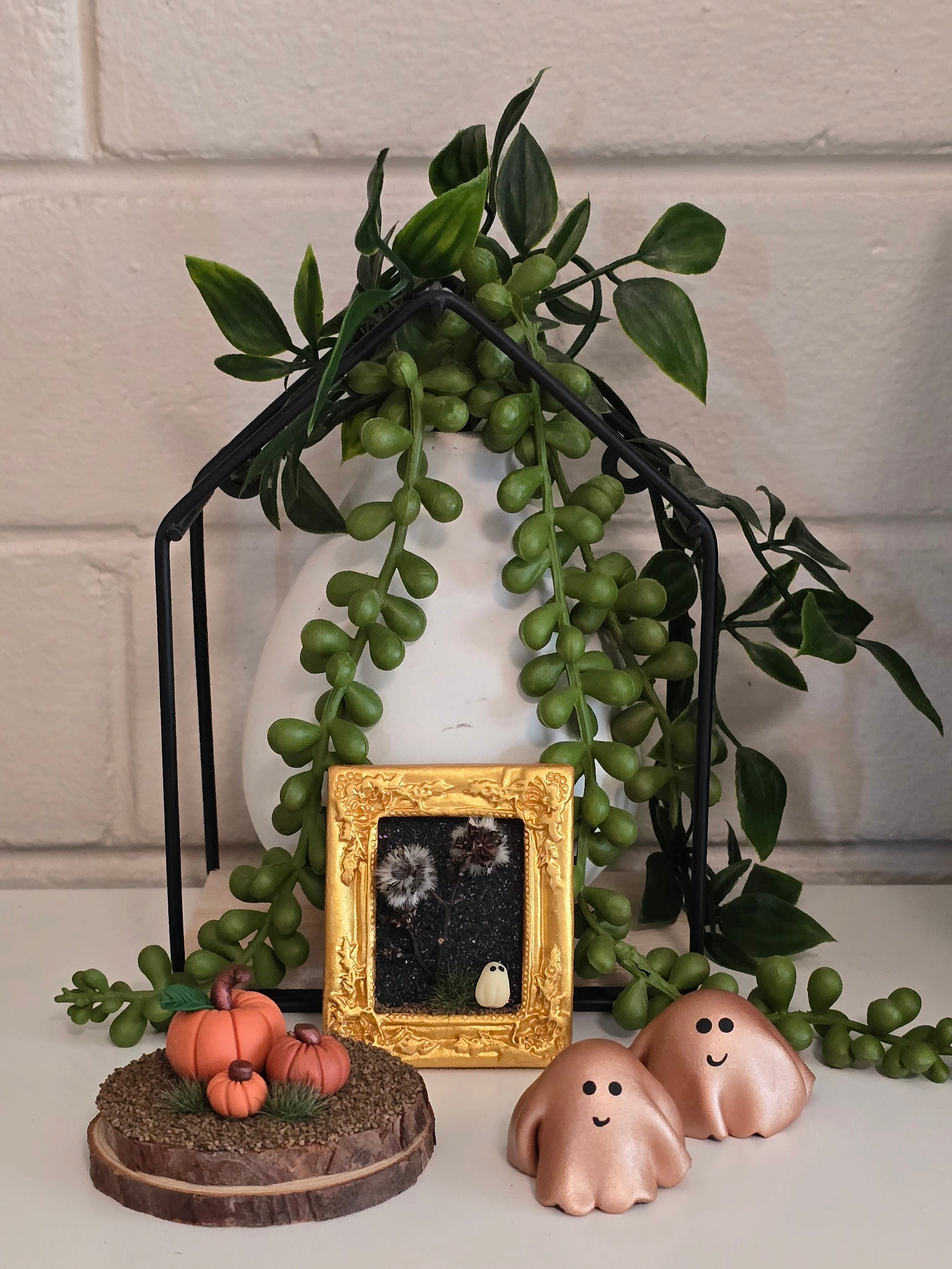 Glow-in-Dark Ghost Magnet | Mini Halloween Frame