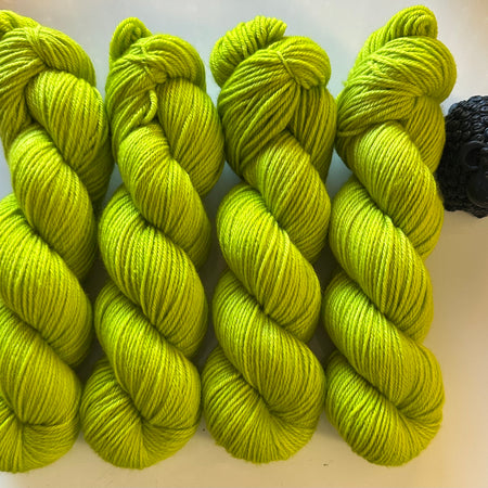 Kryptonite - 4ply deluxe sock yarn