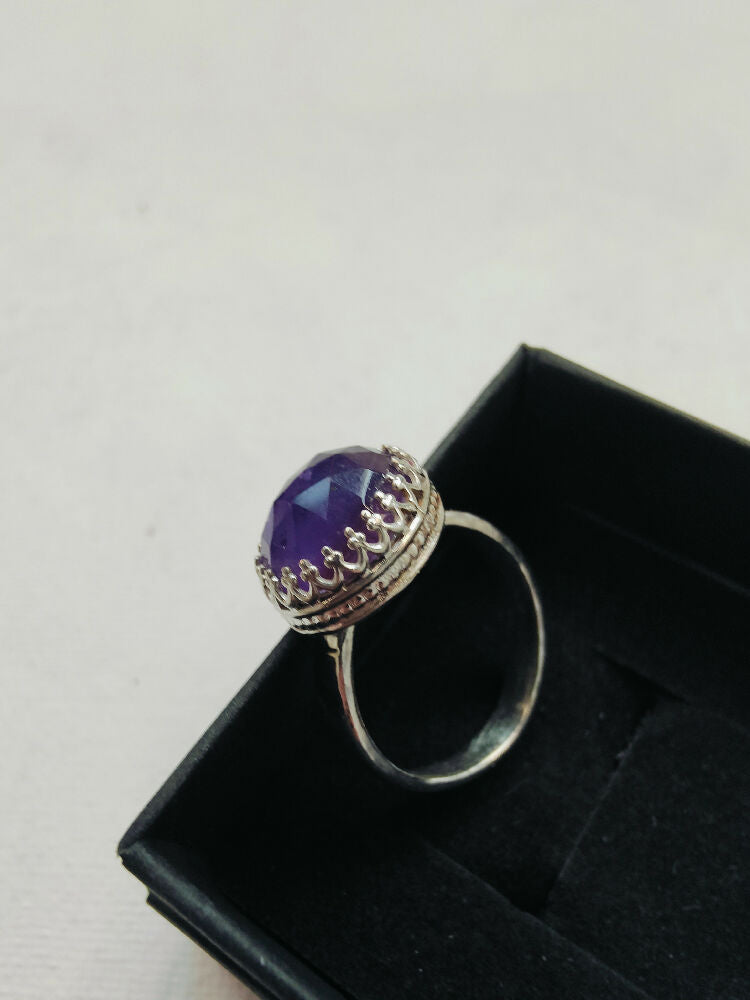 Amethyst sterling silver ring