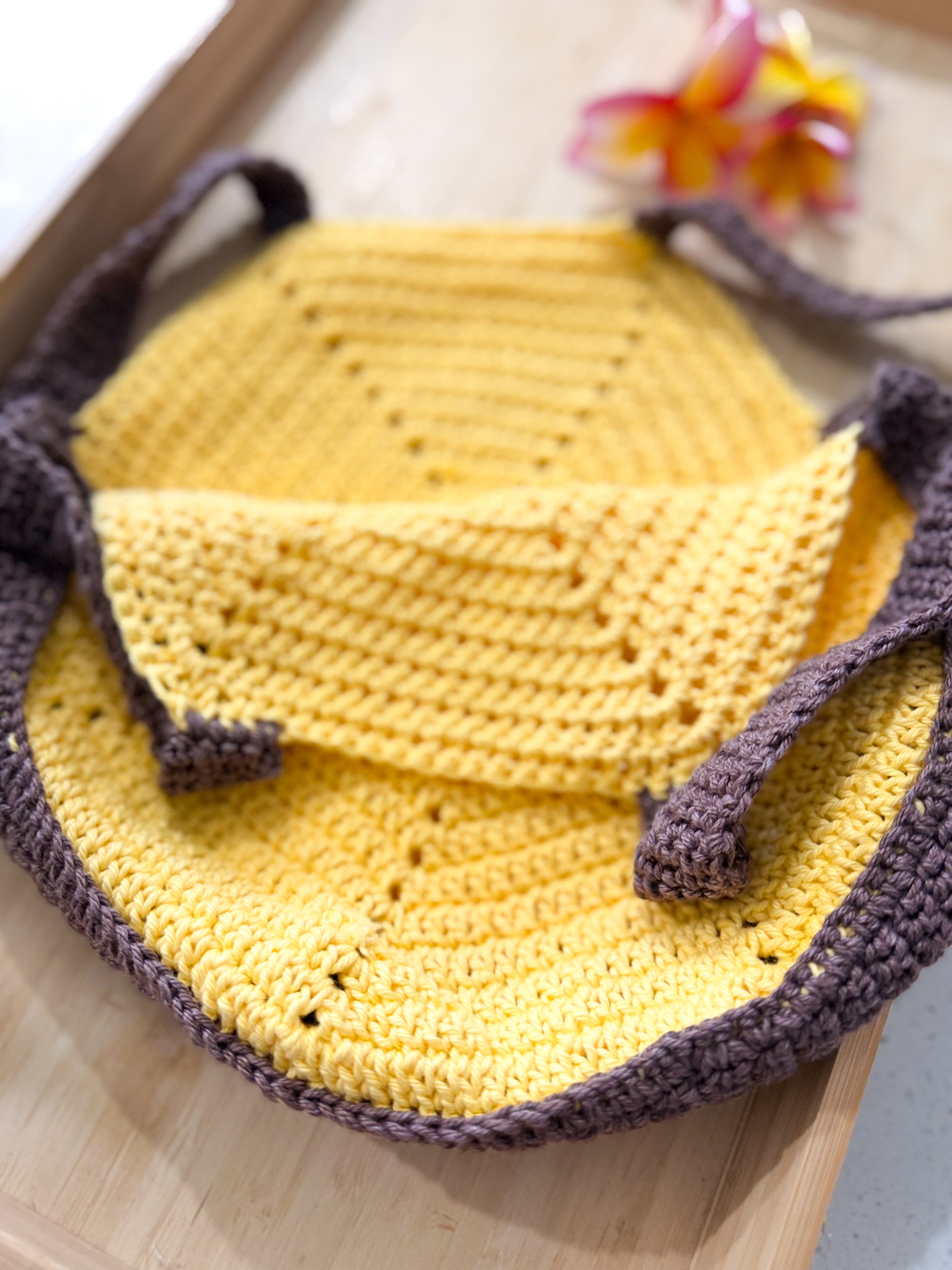 #047 Hexagon Bag in Bright Yellow and Brown