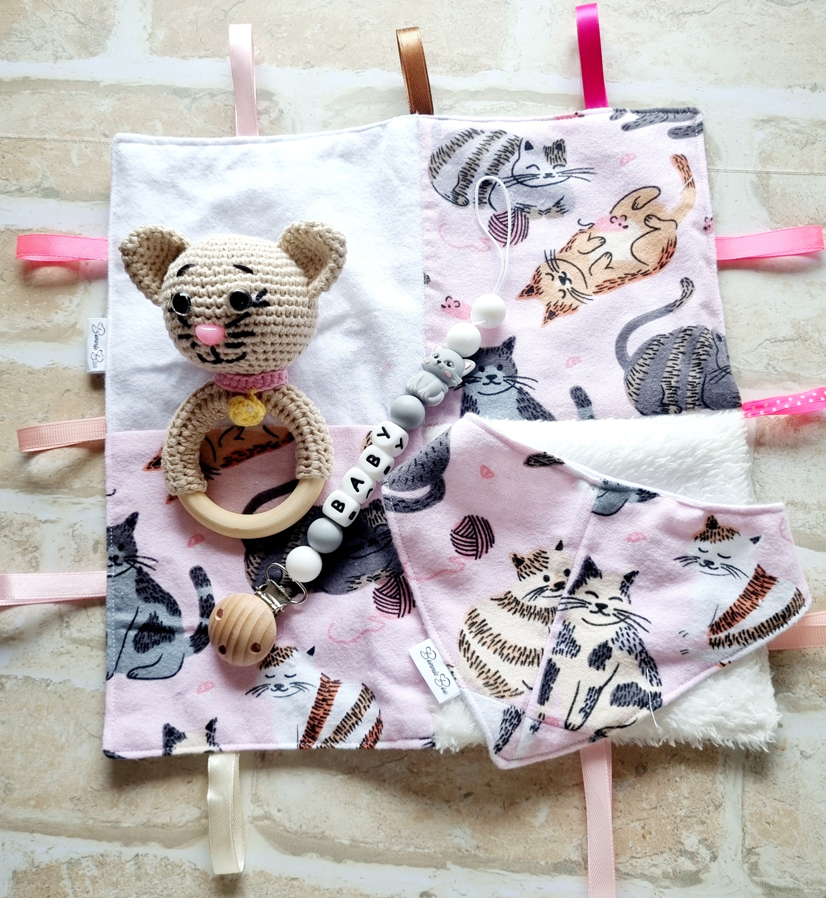 Baby Shower Gift Sets - Kitty Cat themed - E026