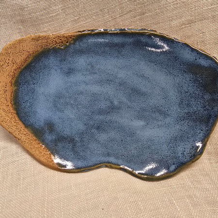 Beach lagoon plate