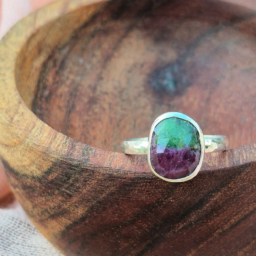 Ruby in Zoisite Ring P MI4