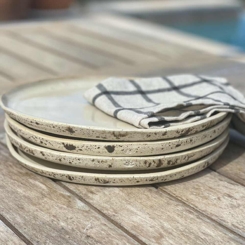 Australian-Ceramic-Artist-Ana-Ceramica-Handmade-Pottery-Ceramics-Home-Decor-Kitchen-and-Dining-Servingware-Handmade-Dinner-Plate-Made-to-order-Mix-and-Match-Handmade-Pottery-Austrlalian-Made