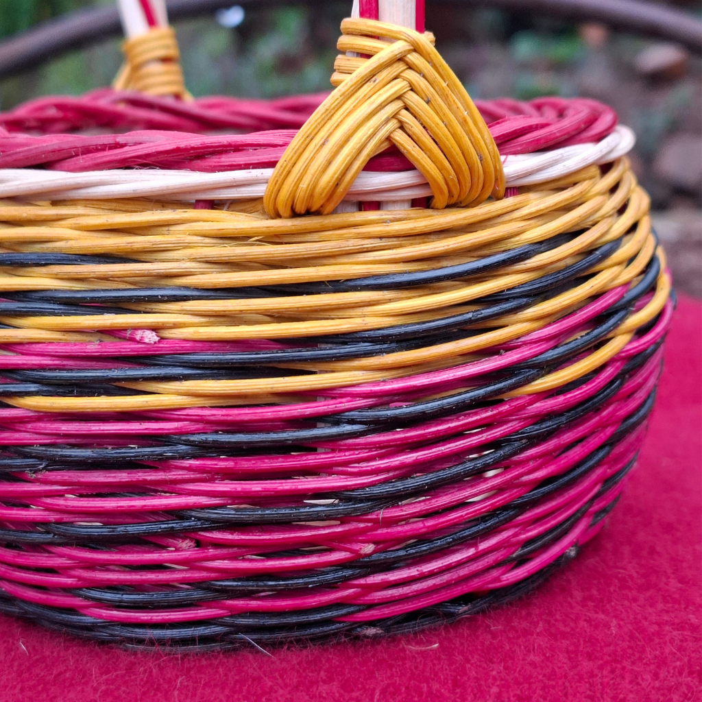 Small handled basket