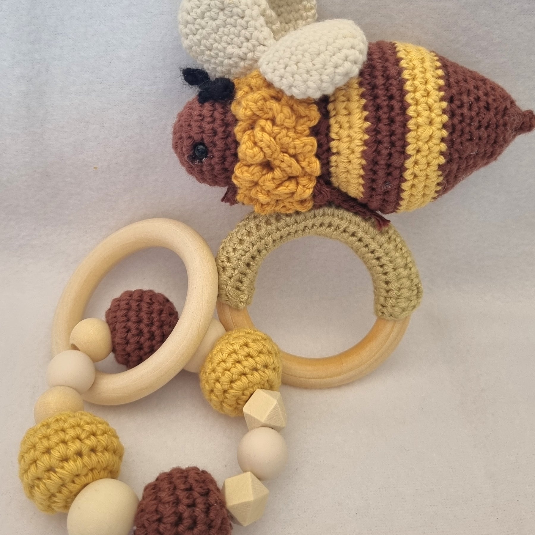 Handmade – Rattle & Sensory Bracelet toy – 5 designs – 100% Organic Cotton - BB06