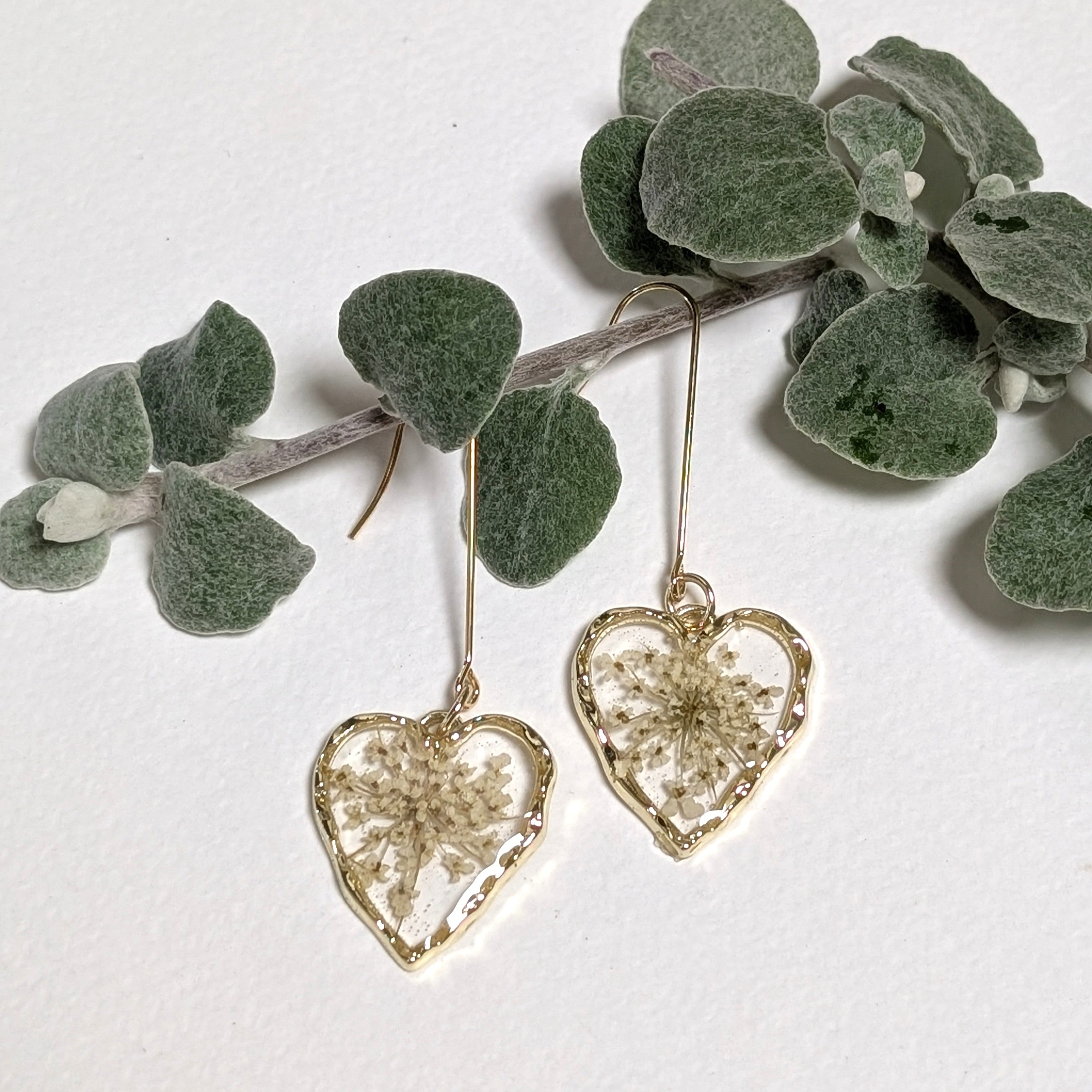 Elegant, heart shaped Queen Anne's Lace earrings