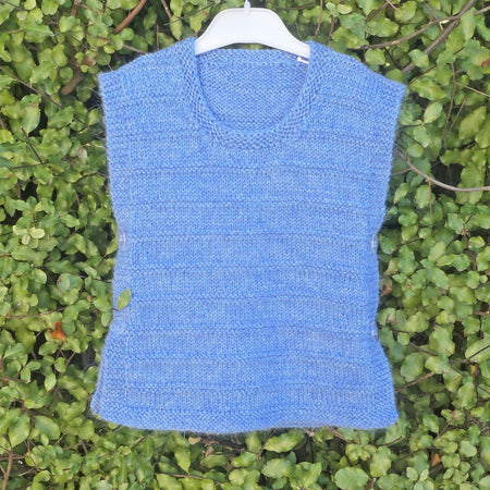 Tabard pullover vest in garter stitch size 3-4