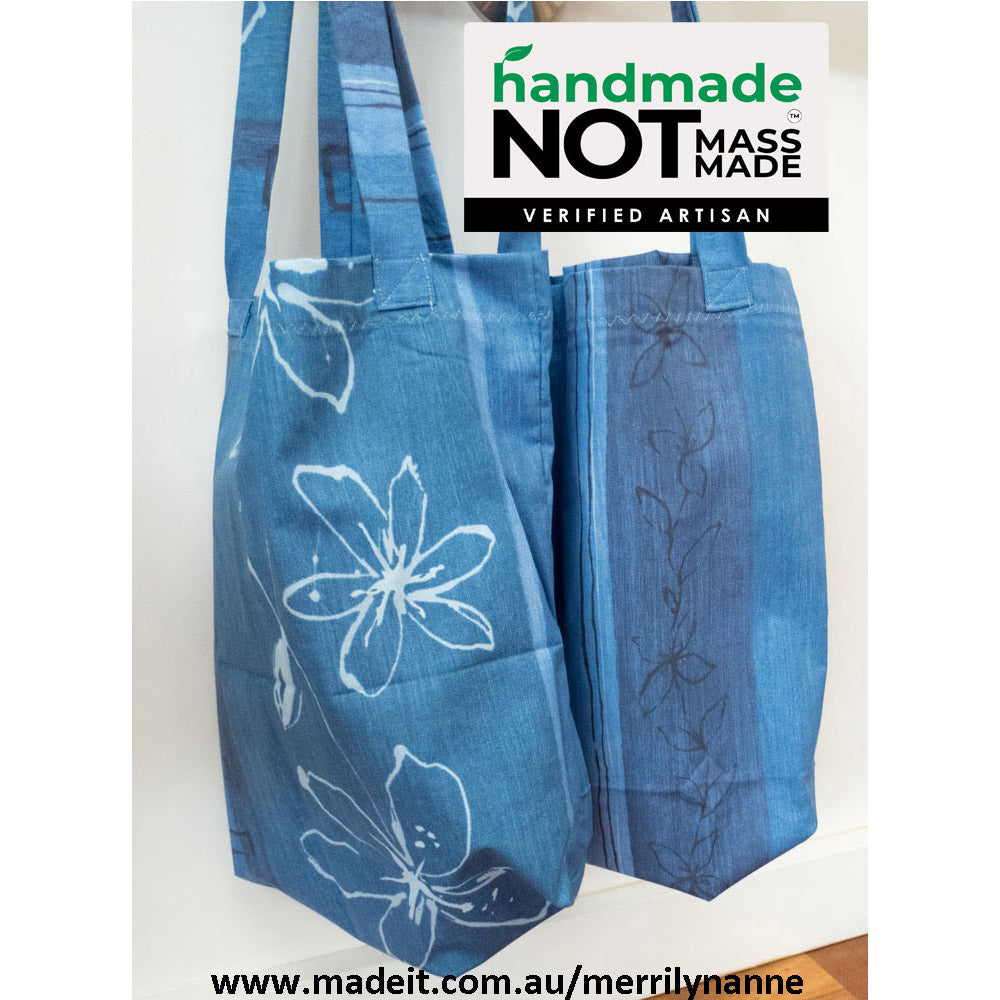 Shopping, markets, projects bags: sturdy, enviro friendly. Flowers and Owls.