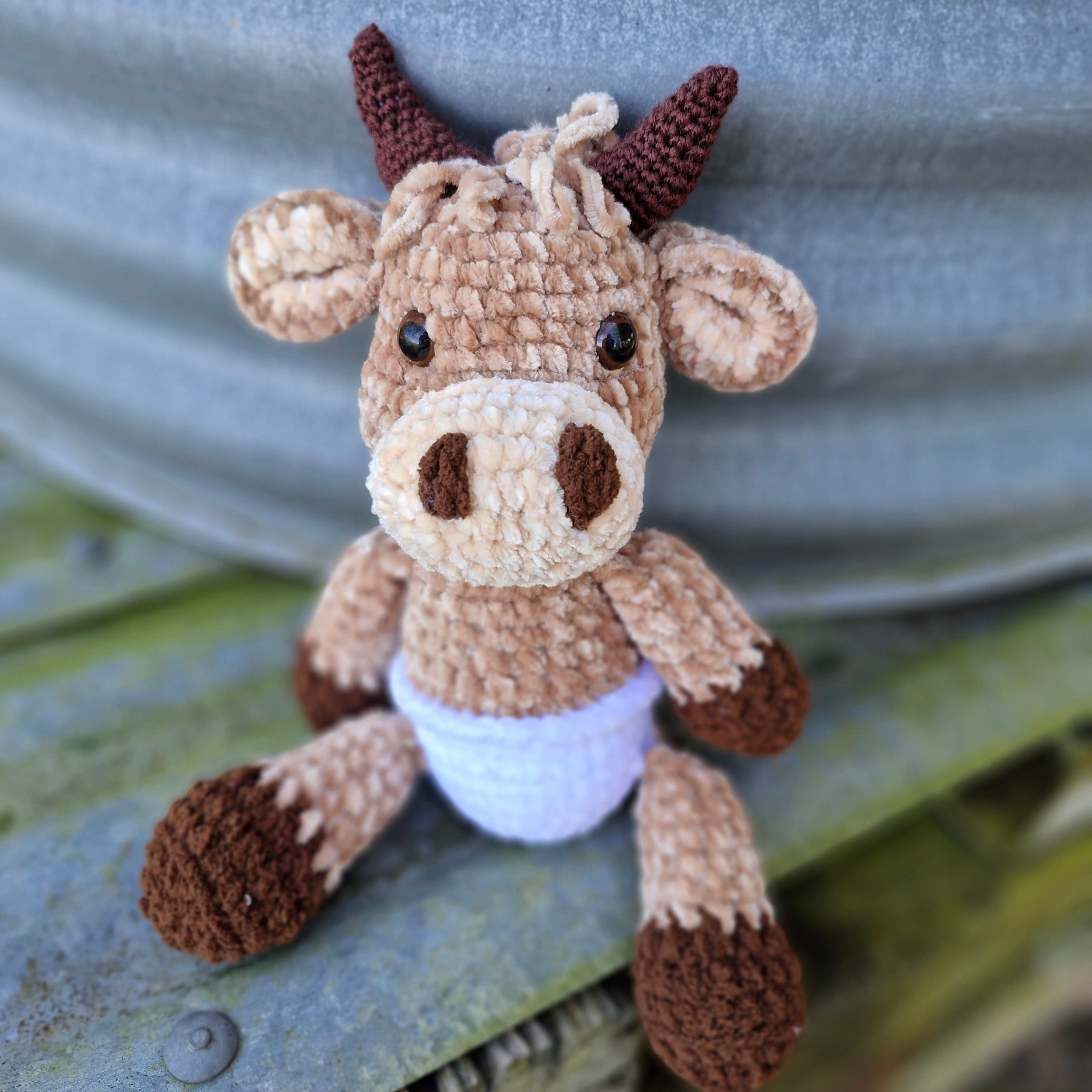 Adorable BABY HIGHLAND COW / BULL Crochet Animal