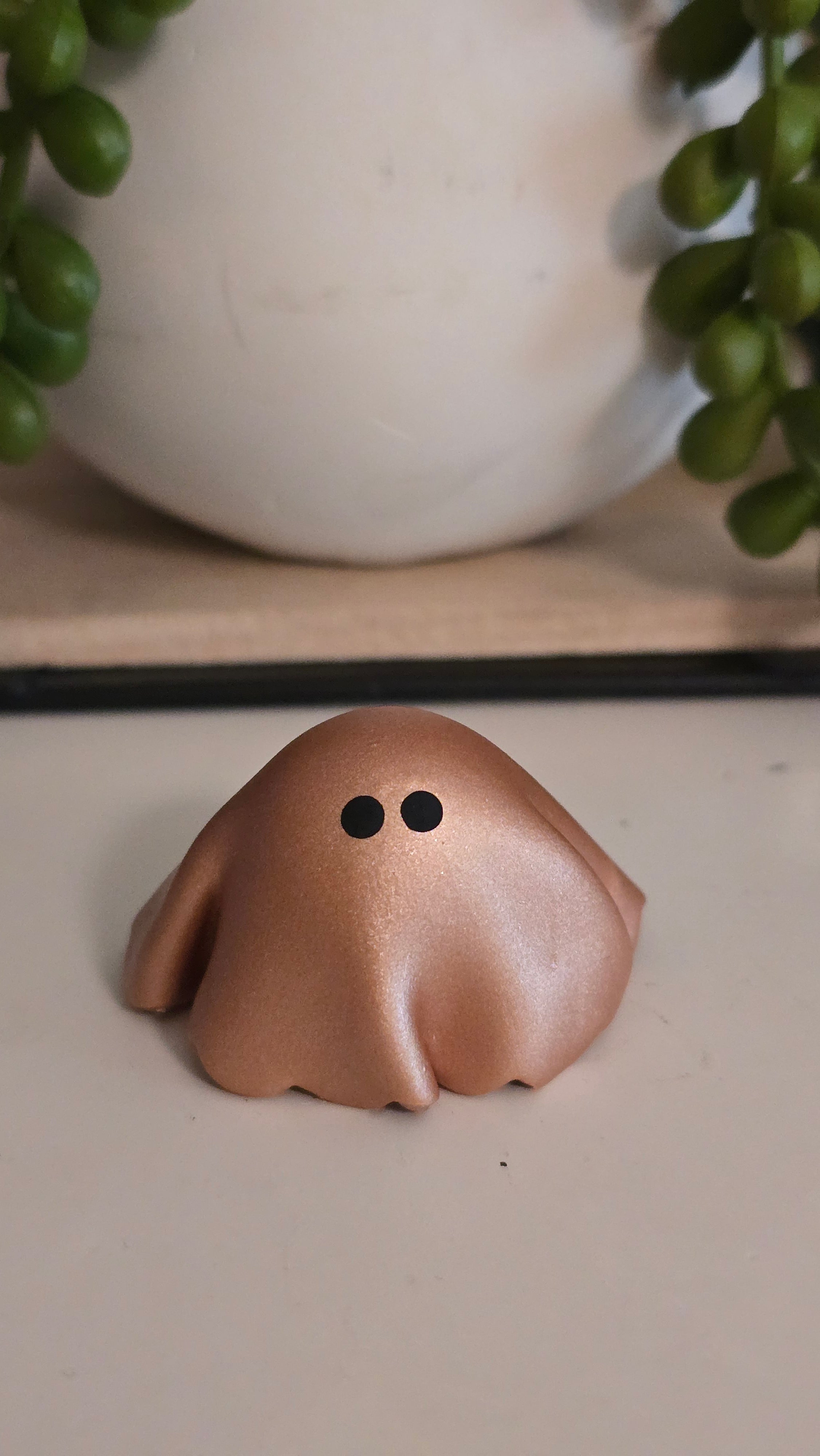 Shimmery Ghostie 👻✨️👻
