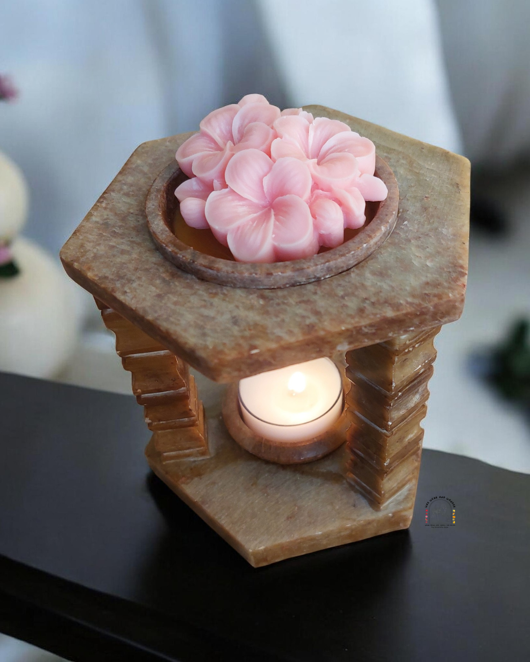 Scented Soy Wax Melts - Frangipani Whisper (single)