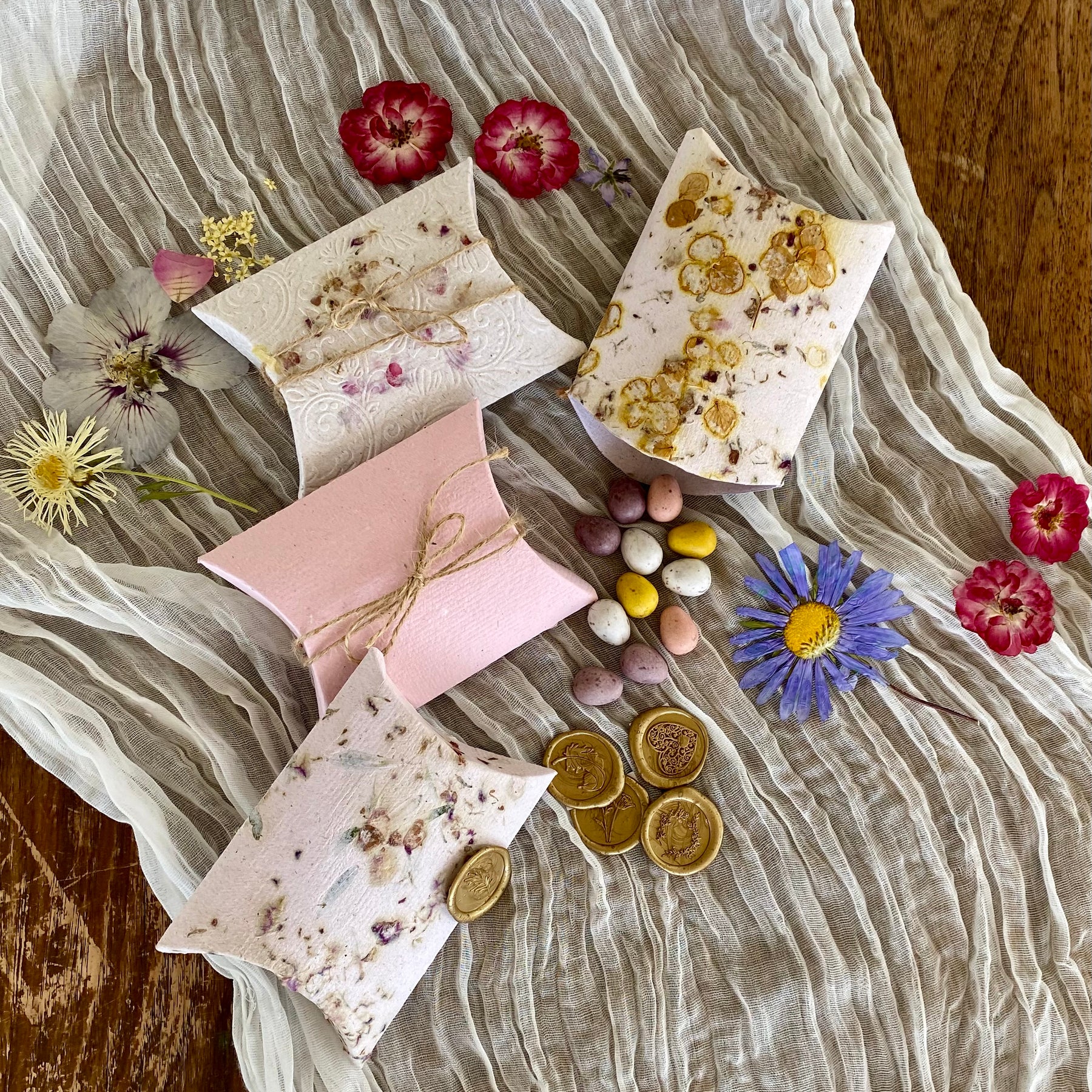 Handmade Paper (Bundle of 4 with Wax Seal) Pillow Boxes - Perfect for Easter Eggs and gifts.