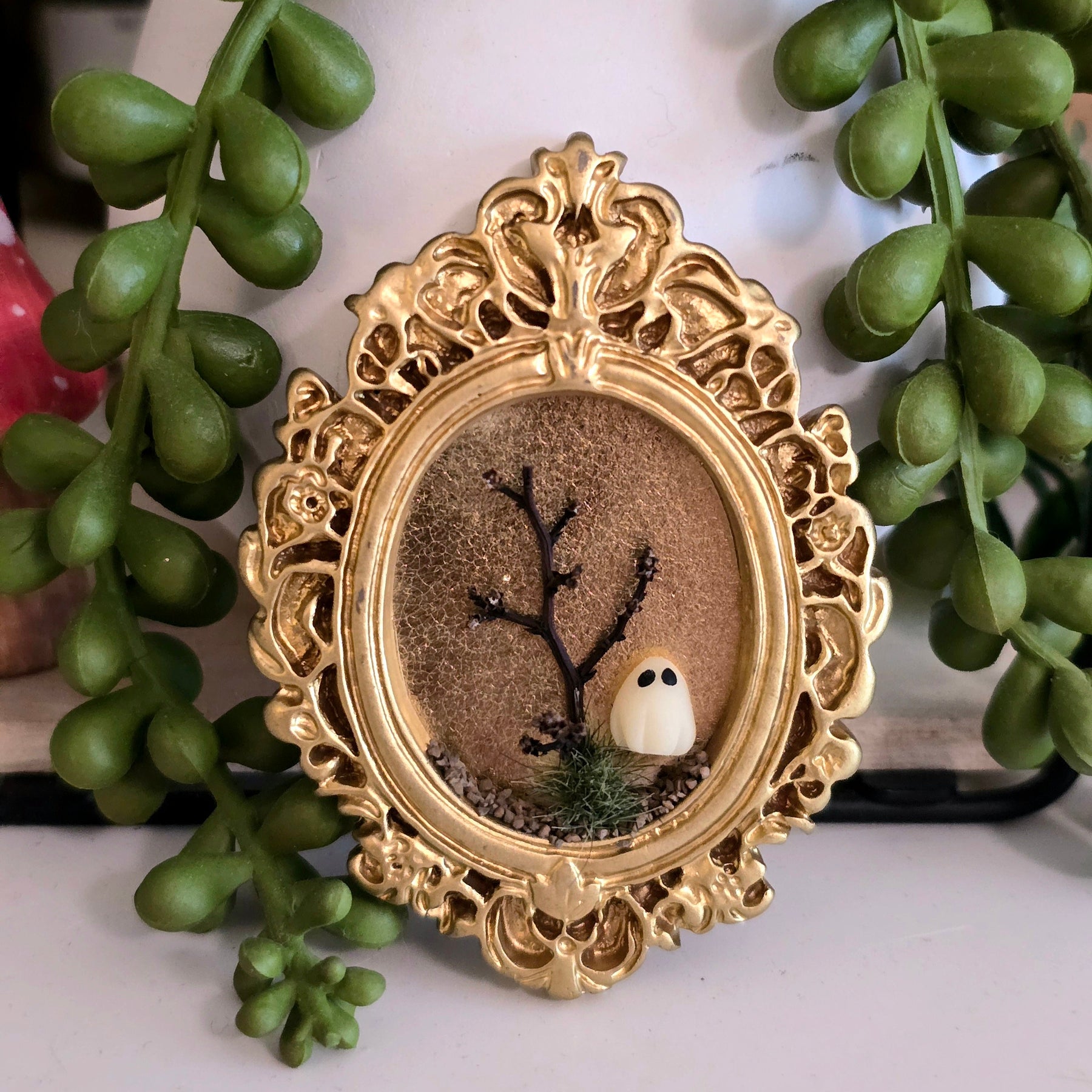 Glow-in-Dark Ghost Magnet | Mini Halloween Frame