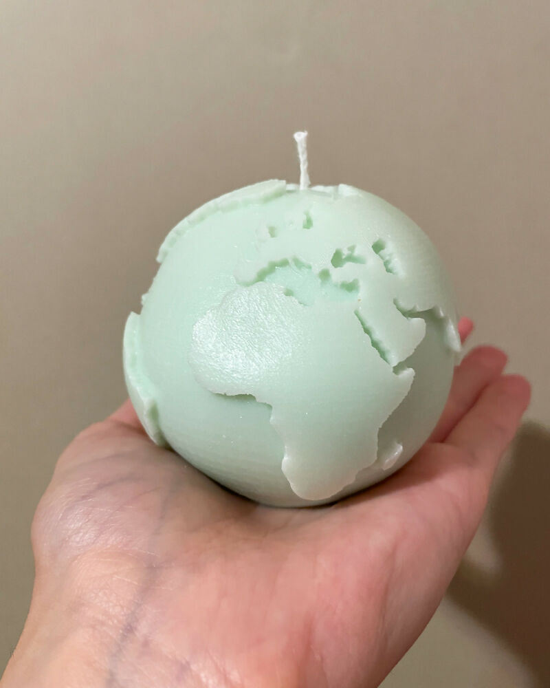 Globe Pillar Candle