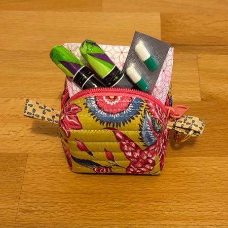 Itty Bitty Box Pouch