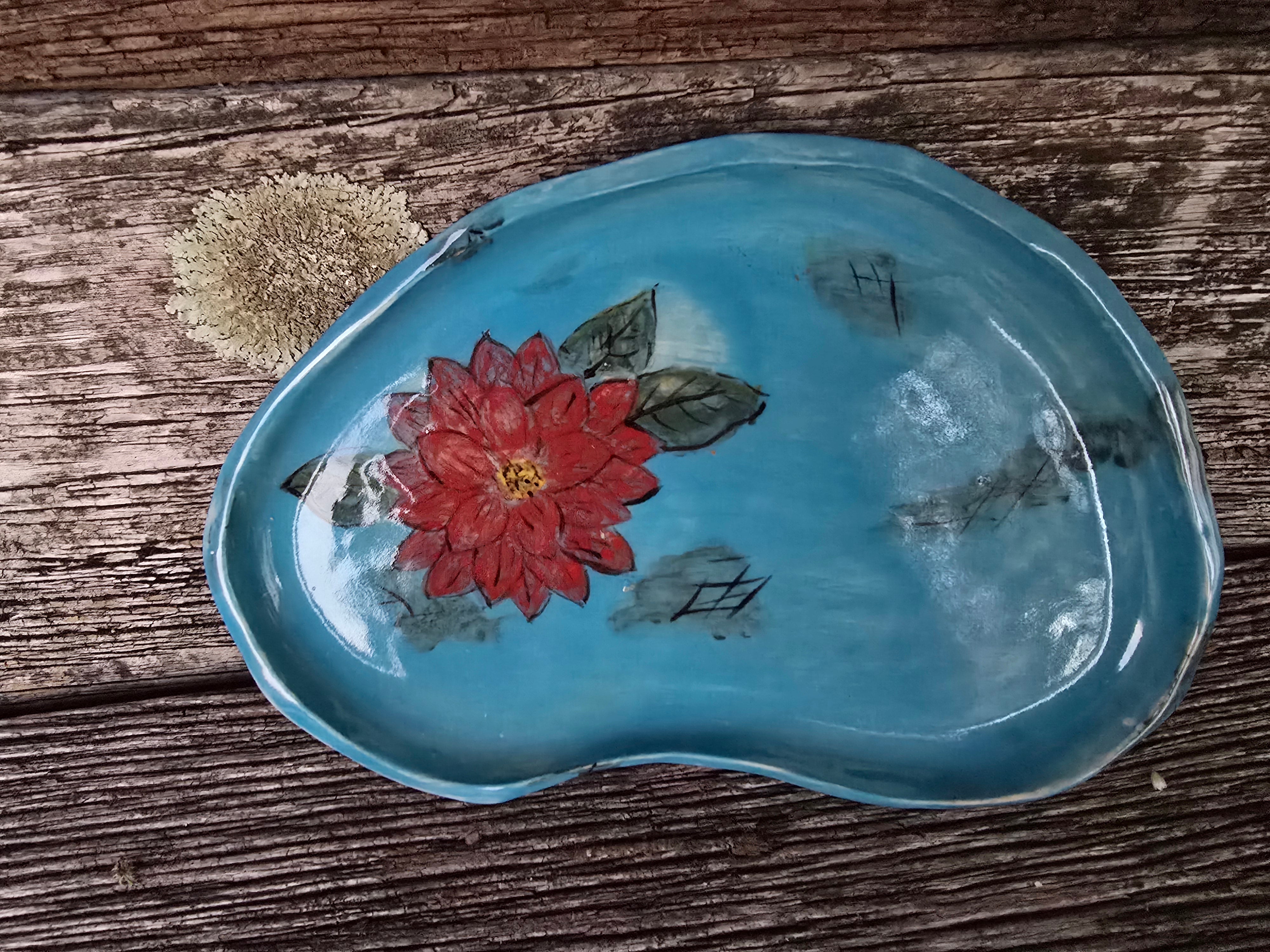 Dahlia plate