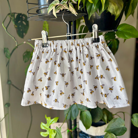 Bee Print Skirt – Size 2