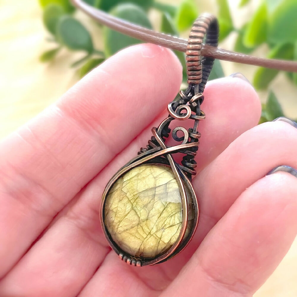 Beautiful 53x20mm Wire-Wrapped Labradorite Pendant