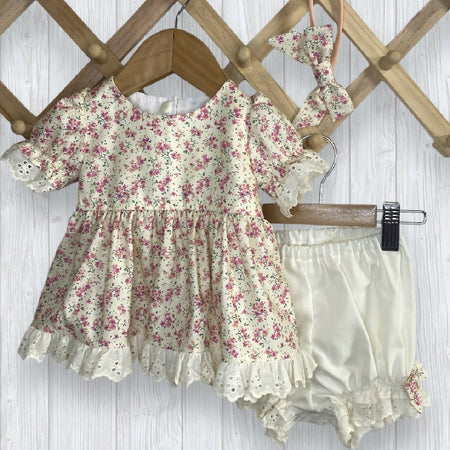 SIZE 000 Tiny Cream Floral Baby Dress Set