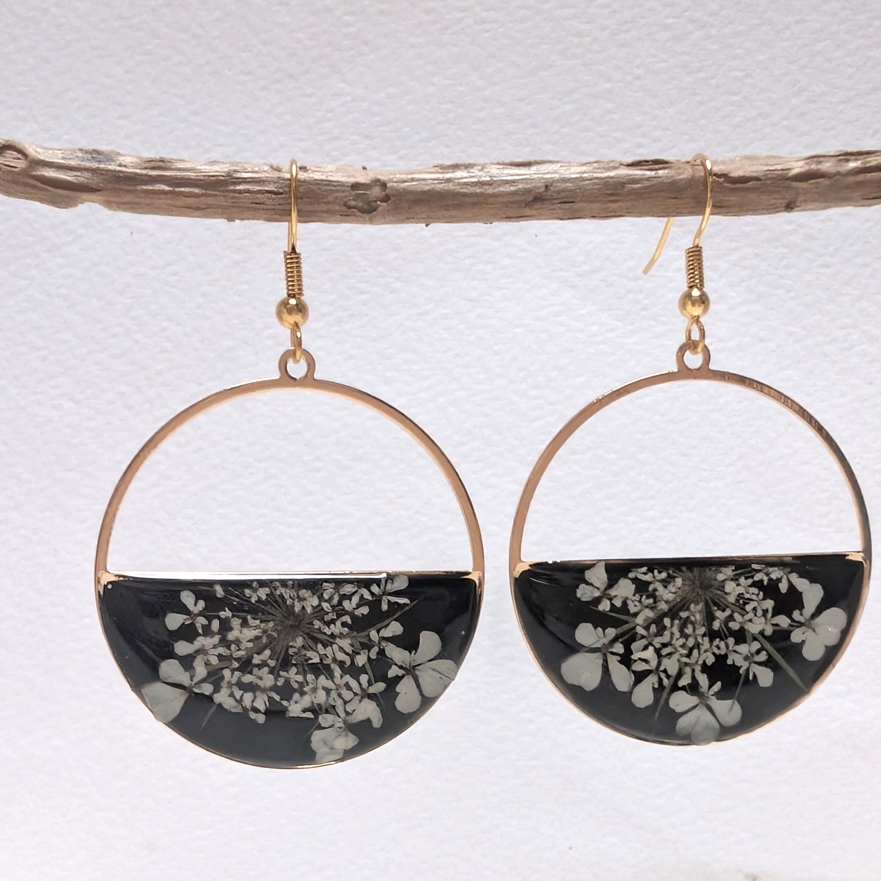 Queen Anne's Lace pressed flower earrings