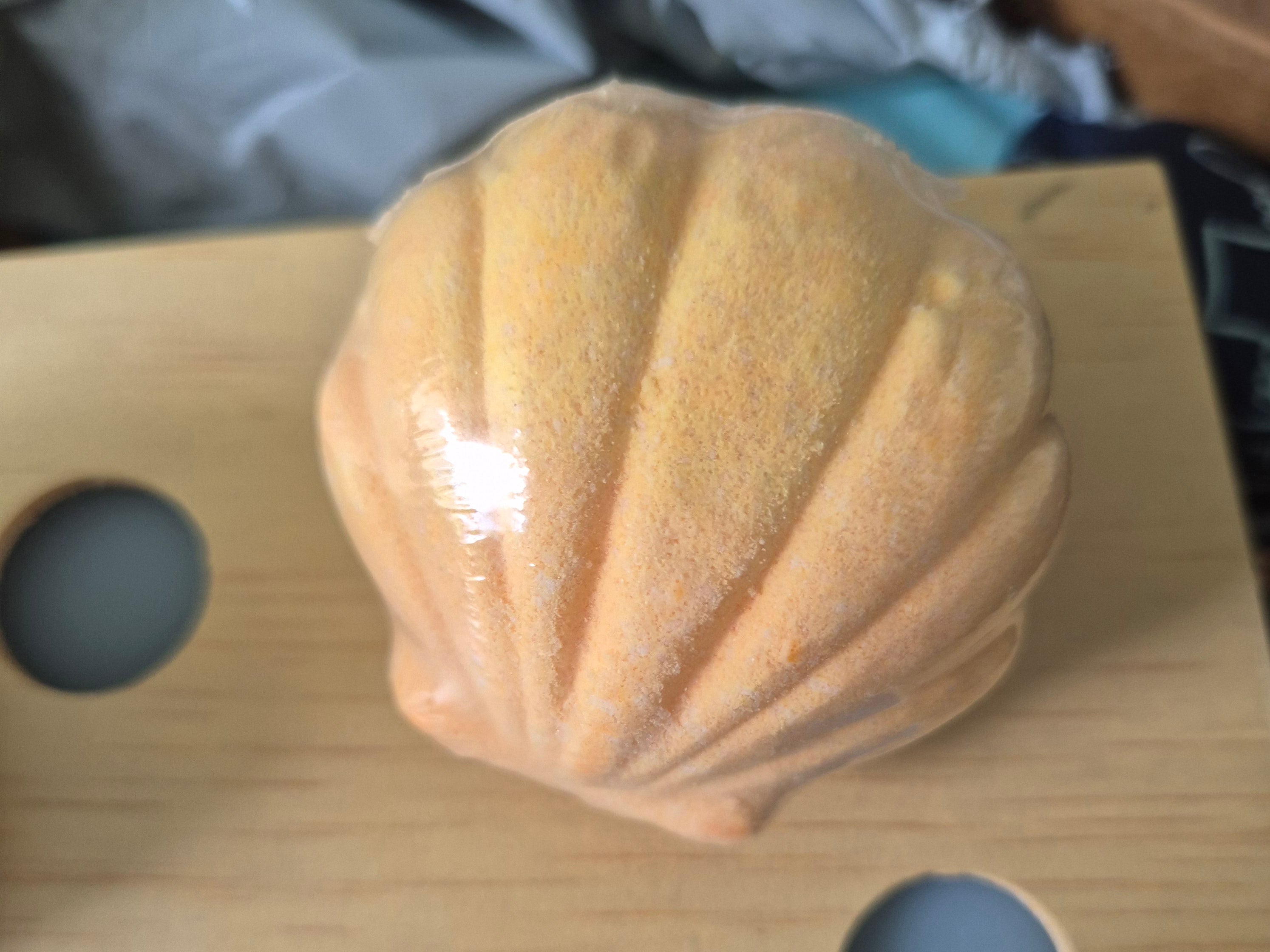 Handmade - Shell Shaped Luxury 120g Bath Bomb
